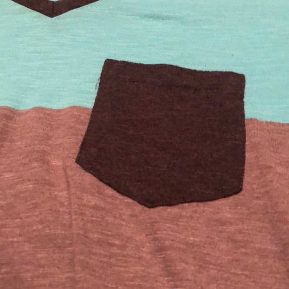 Turquoise/grey/ black t shirt - Picture 2 of 4